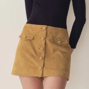 NWT Doen Courtney Goat Suede Button Pocket Mini Skirt Light Camel Tan